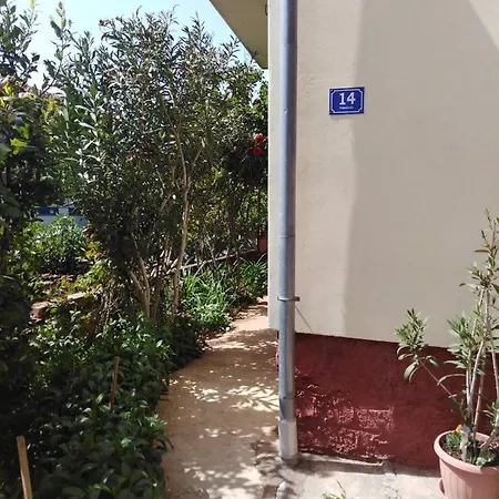 Pero Apartman